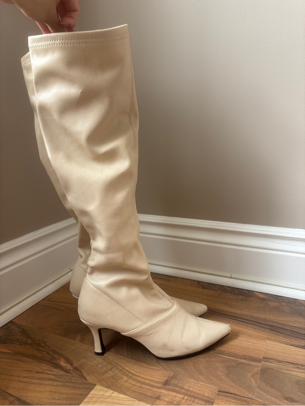 Women’s Tall Pointed-Toe Knee High Boots - Cream - Picture 3 of 7